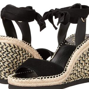 Vince Camuto Black and Tan Wedge Sandals